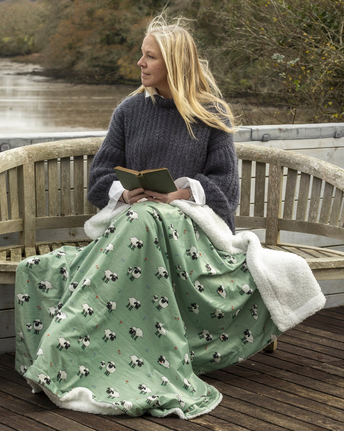 Green Fluffy Flock Mink Fleece Lined Blanket | Samuel Lamont