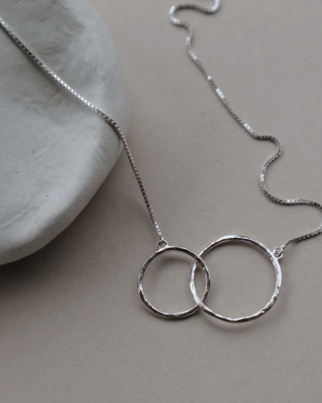 two circles silver necklace