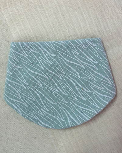 Blue Mangetout Bib | Milk & Joy