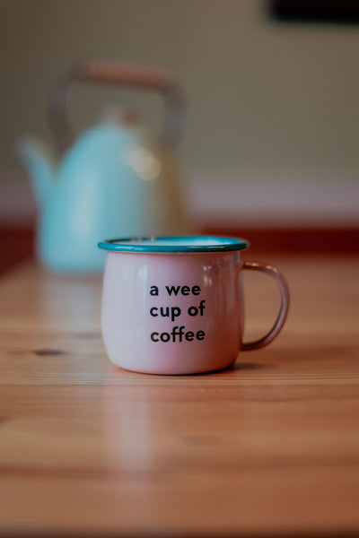 Taza Una pequeña taza de café 