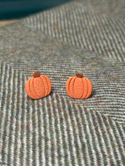 Pumpkin Studs