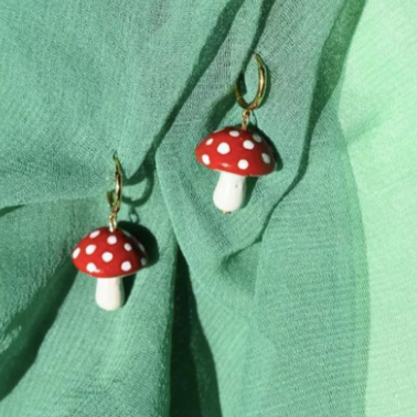 toadstool earrings